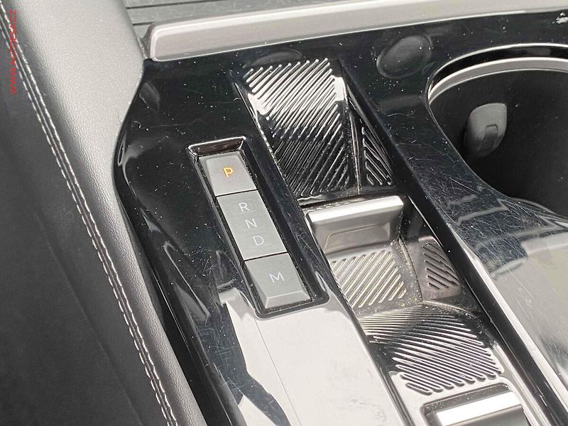 Citroën C5 X (2023) 1.2 PT, Feel, AT, LED, navi - fotka 14 z 21