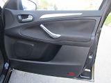 Ford S-MAX (2008) 1.8 TDCi 92kW  7 MÍST - náhled 25