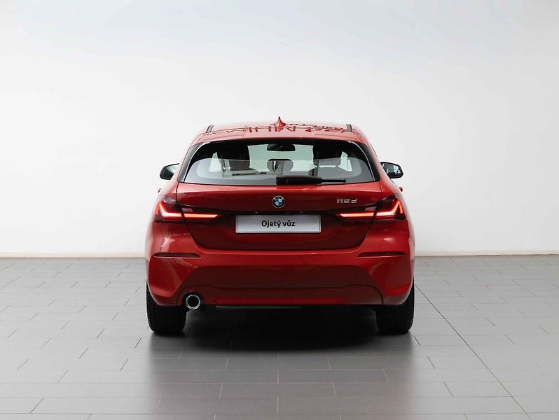 BMW Řada 1 116d - fotka 4 z 21