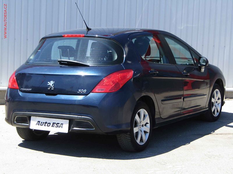 Peugeot 308 (2010) 1.6HDi, ČR, Premium - fotka 4 z 16