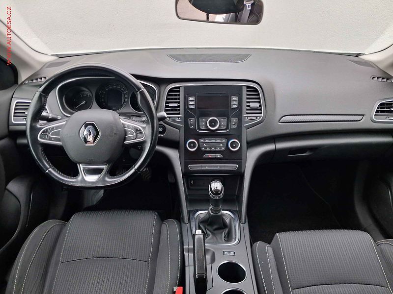Renault Mégane (2017) 1.5 dCi, ČR, servis.kniha, AC - fotka 8 z 17