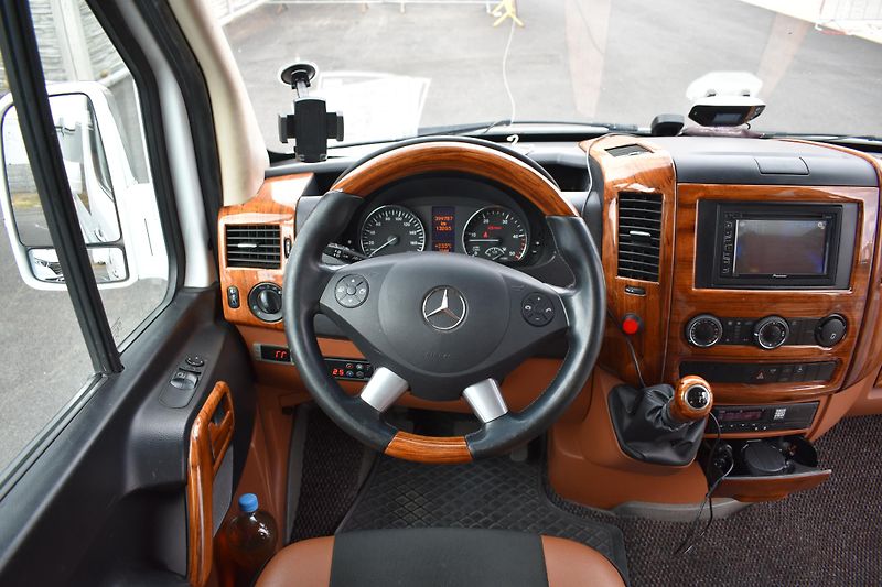 Mercedes-Benz (2016) Sprinter 519 CDI XXL- Panorama - fotka 14 z 22