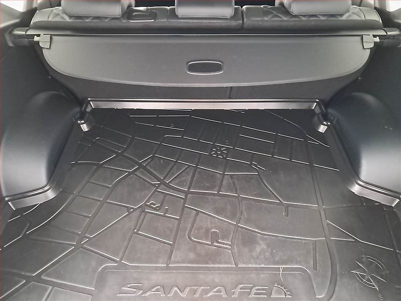 Hyundai Santa Fe (2023) 2.2 CRDi - fotka 14 z 22