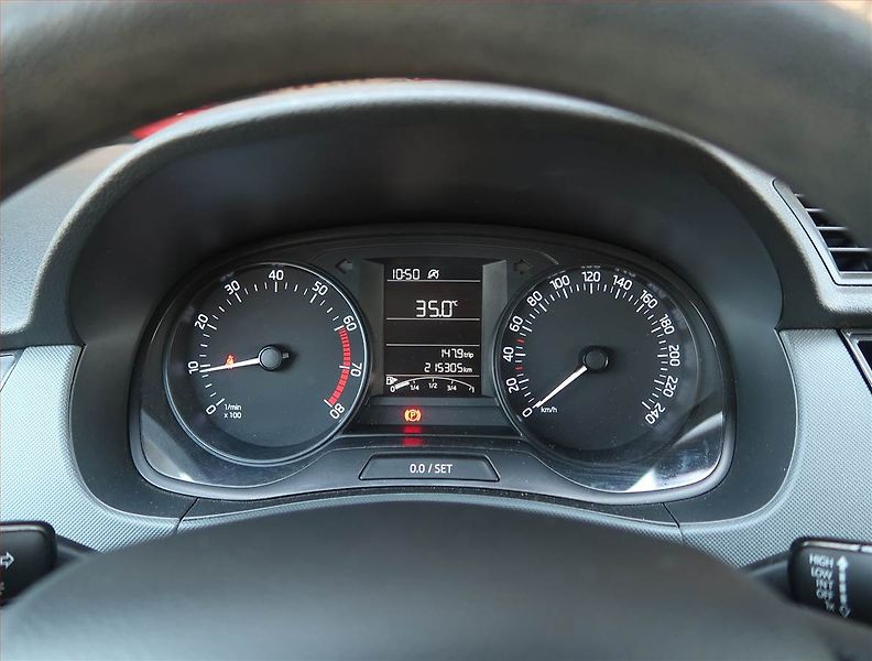 Škoda Fabia (2015) 1.0 - fotka 11 z 14
