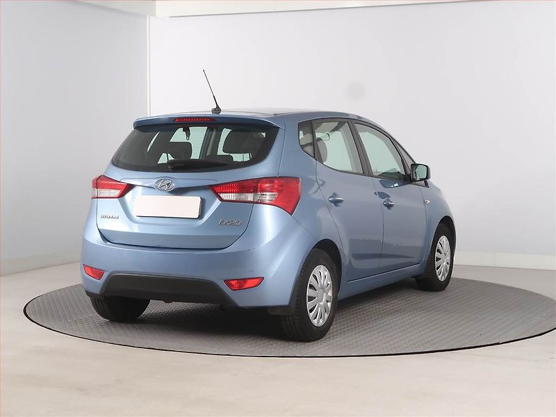 Hyundai ix20 (2012) 1.6 CVVT - fotka 5 z 15