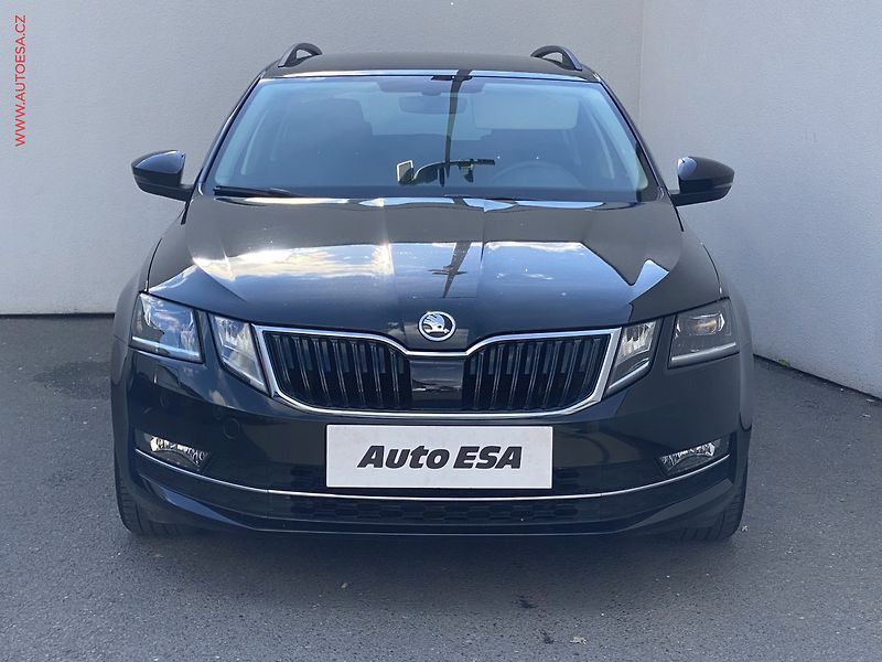 Škoda Octavia (2018) 1.5 TSi, Style, navi, +kola - fotka 2 z 18
