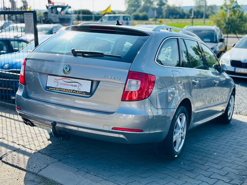 Škoda Superb (2010) 2.0TDi NAVI, XENON,KŮŽE,100%KM - fotka 6 z 15