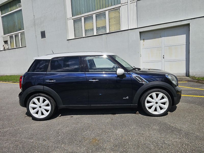 Mini Countryman (2011) S, 1.6i 135kw 4x4 automat - fotka 6 z 14