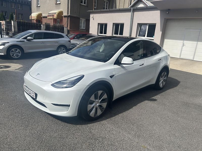 Tesla Model Y LONG RANGE DUAL MOTOR TZ 94% - fotografie inzerátu