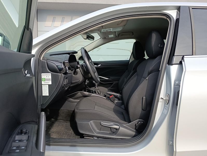 Škoda Fabia 1.5TSI 110kW ČR 1.MAJ DPH - fotka 11 z 30