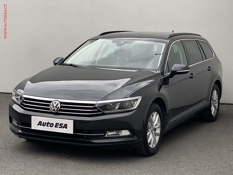Volkswagen Passat (2018) 2.0TDi, DSG, navi, kamera - fotka 3 z 18