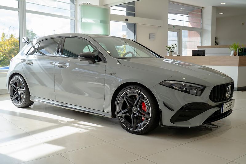 Mercedes-Benz Třídy A (2026) A 35 AMG 4M/AERO/PANO/LED/TOP - fotka 2 z 22
