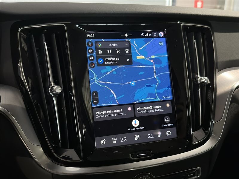 Volvo V60 (2026) 2,0 B4  Core - fotka 23 z 38