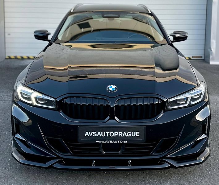 BMW Řada 3 (2023) 318D TOURING G21 LCI 110KW - fotka 2 z 49