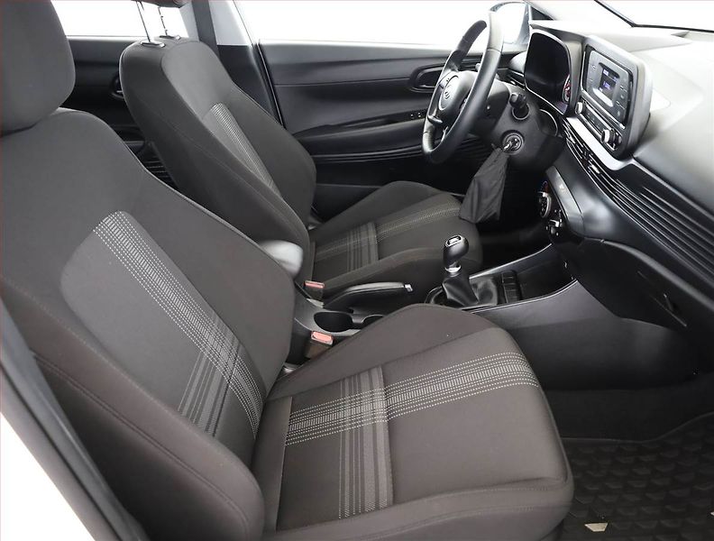 Hyundai Bayon (2021) 1.2 i, Serv.kniha, Tempomat - fotka 7 z 16