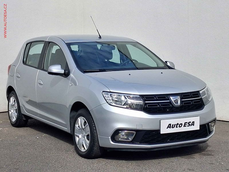 Dacia Sandero (2017) 1.2 SCe, 1.maj,ČR, AC, tažné - fotografie inzerátu