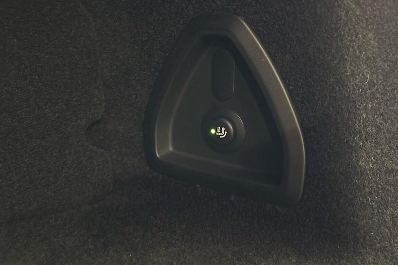 BMW i7 xDrive60 - fotka 27 z 28