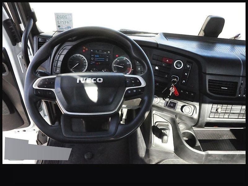 Iveco X-WAY (2026) Ad 260 6x2 JNK EURO 6 - fotka 12 z 14