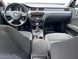Škoda Superb (2014) 2.0 TDi 4x4, ČR, Active - náhled 8