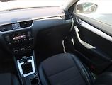 Škoda Octavia (2014) Elegance 1.2 TSI, Navi, Xenony - náhled 8