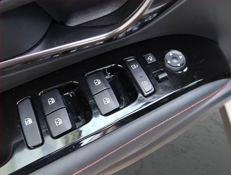 Hyundai Tucson (2023) N-Line Style 1.6 T-GDI 48V MHE - fotka 22 z 22
