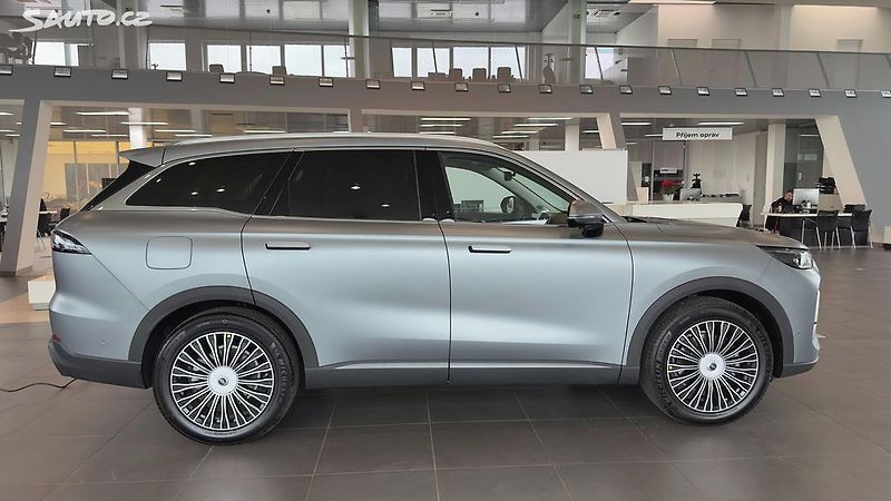 Chery TIGGO 9 PHEV (2026) UNIQUE 1,5 TGDI 7míst Panorama - fotka 4 z 15