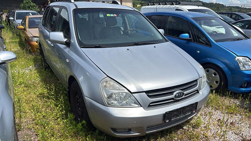 Kia Carnival (2009) 2.9Crdi Automat - fotka 3 z 15