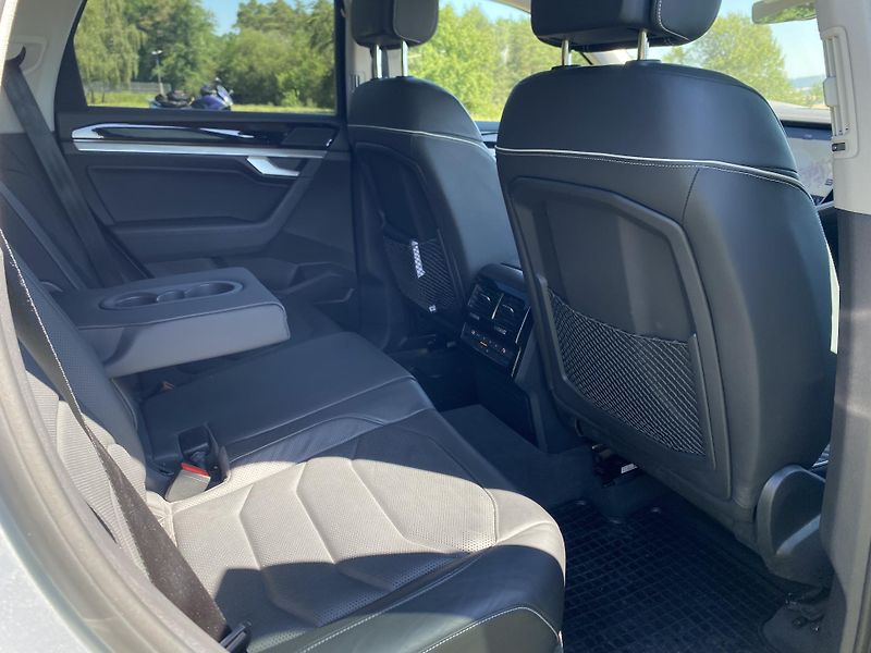 Volkswagen Touareg (2019) 3.0 TDI V6 210 kW, VZDUCH, 4X4 - fotka 22 z 25