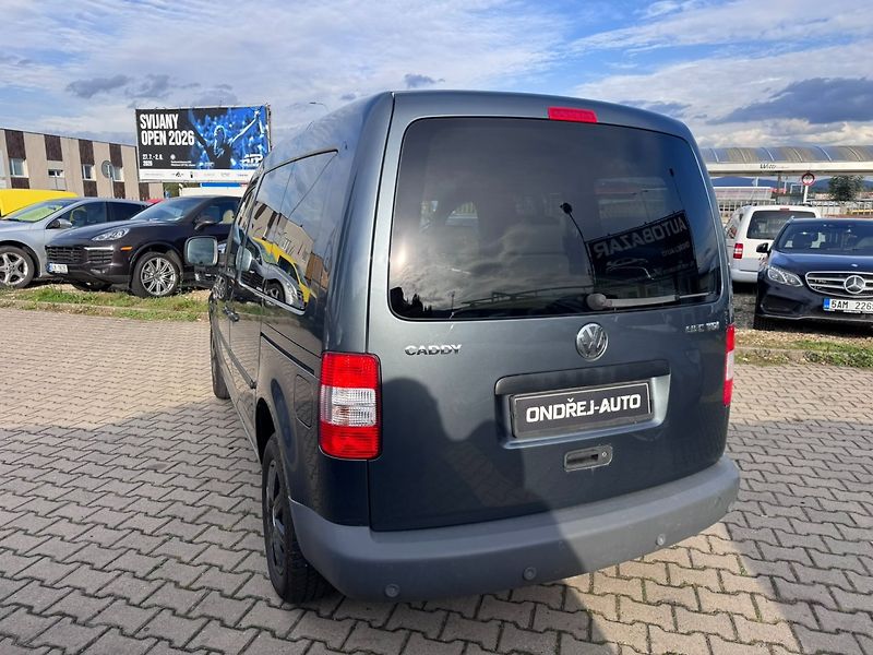 Volkswagen Caddy (2009) 1,9 TDI 77 KW 2X ŠOUPAČKY STK - fotka 3 z 45