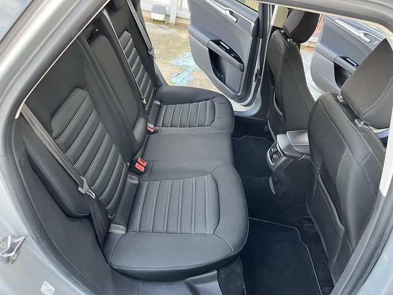 Ford Mondeo (2019) 2.0TDCi NAVI WINTER PDC ALU - fotka 20 z 35