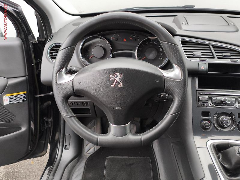 Peugeot 3008 (2015) 1.6 HDi, Style - fotka 9 z 17