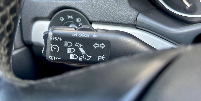 Škoda Octavia (2011) 1.6 TDI 2011 77KW AMBITION CZ - fotka 17 z 19