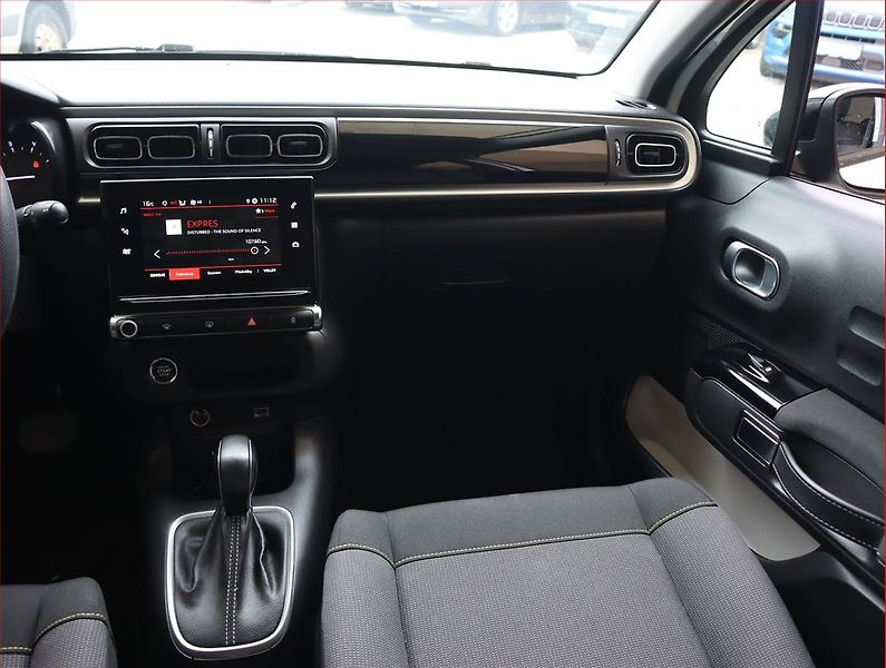 Citroën C3 (2023) 1.2 PureTech, Automat - fotka 8 z 22
