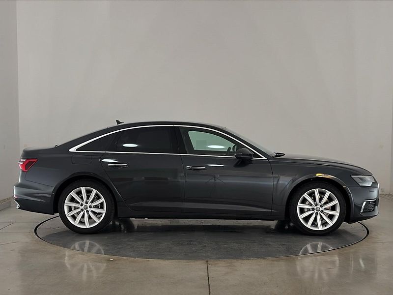 Audi A6 Sedan - fotka 16 z 30