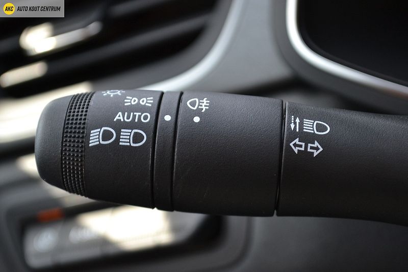 Renault Captur techno E-Tech full hybrid 160 - fotka 42 z 48