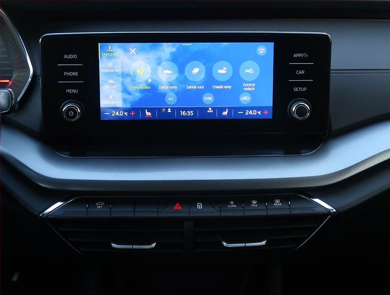 Škoda Octavia (2021) 1.5 TSI, Serv.kniha, Tempomat - fotka 12 z 19