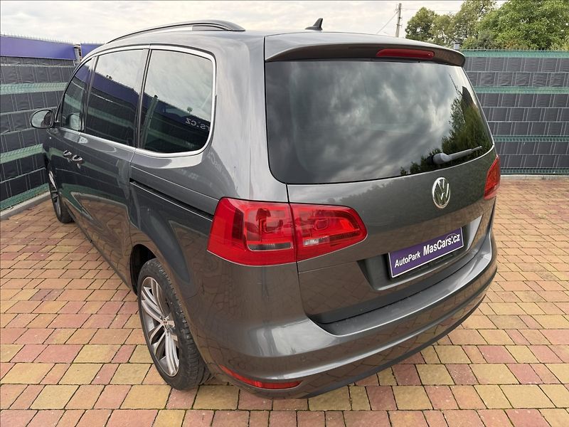Volkswagen Sharan 2.0 TDI Match/125kW/Xenony - fotka 7 z 18