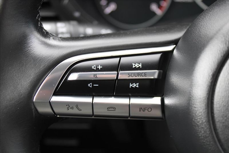 Mazda 3 2,0 i  NOVÉ V ČR,1.MAJITEL - fotka 19 z 30