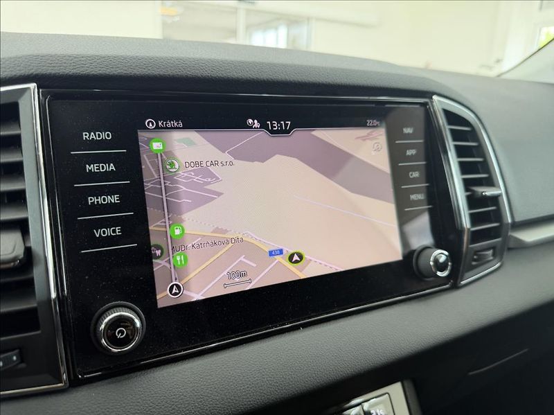 Škoda Karoq 2,0 TDi, DSG,NAVI,TZ,LED - fotka 20 z 28