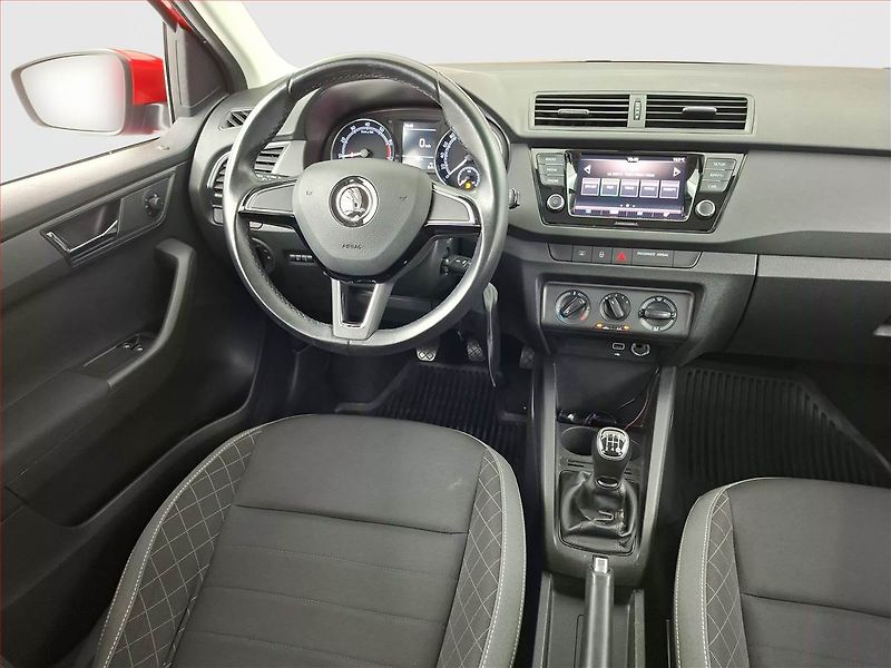 Škoda Fabia (2020) 1.0, Tempomat - fotka 7 z 13