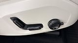 Volvo XC60 2.0 B4 AUT AWD Plus Dark - náhled 22