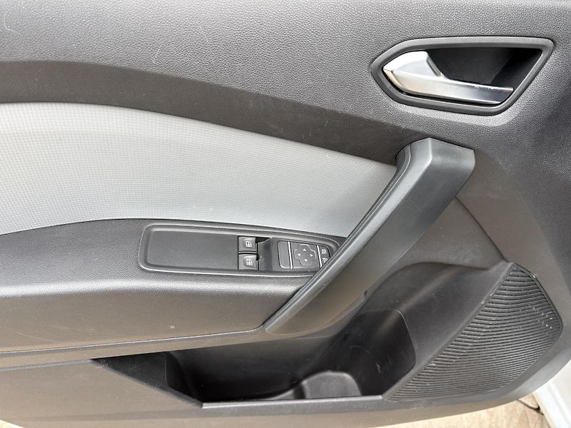 Renault Kangoo (2024) 1.5dCi 70kW  Paris edition   - fotka 18 z 19