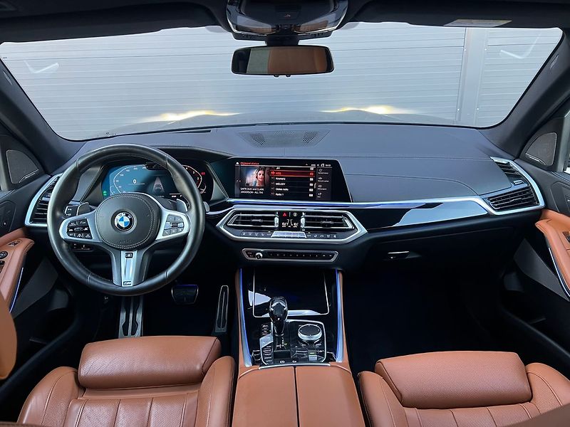 BMW X5 30D xDrive M-Sport-Panorama - fotka 23 z 71