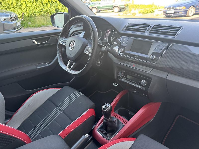 Škoda Fabia (2016) 1.2TSI Monte Carlo - fotka 18 z 21