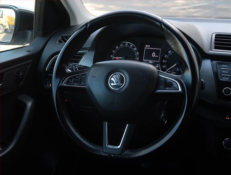 Škoda Fabia (2016) Style 1.4 TDI, Tempomat - fotka 21 z 21