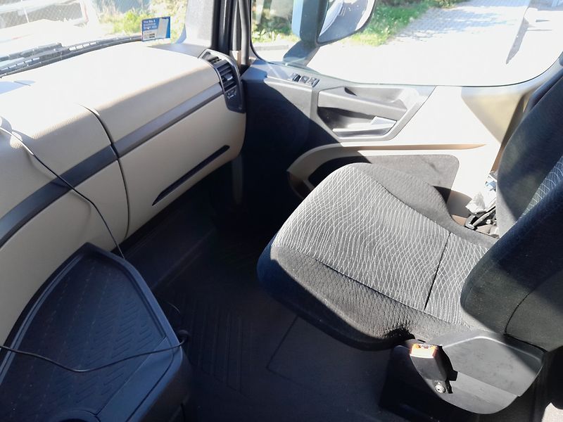 Mercedes-Benz Actros 1851 LowDeck / Mega - fotka 21 z 32