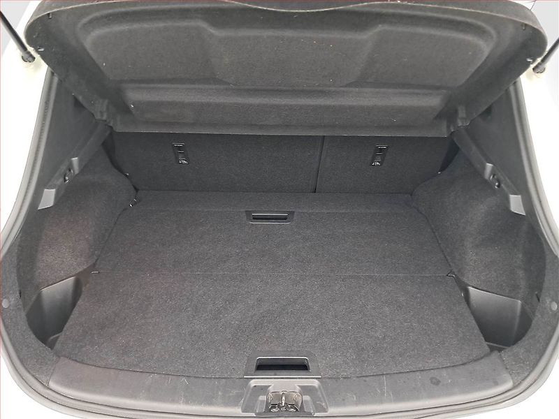 Nissan Qashqai (2016) 1.2 DIG-T, Navi, Tempomat - fotka 14 z 24