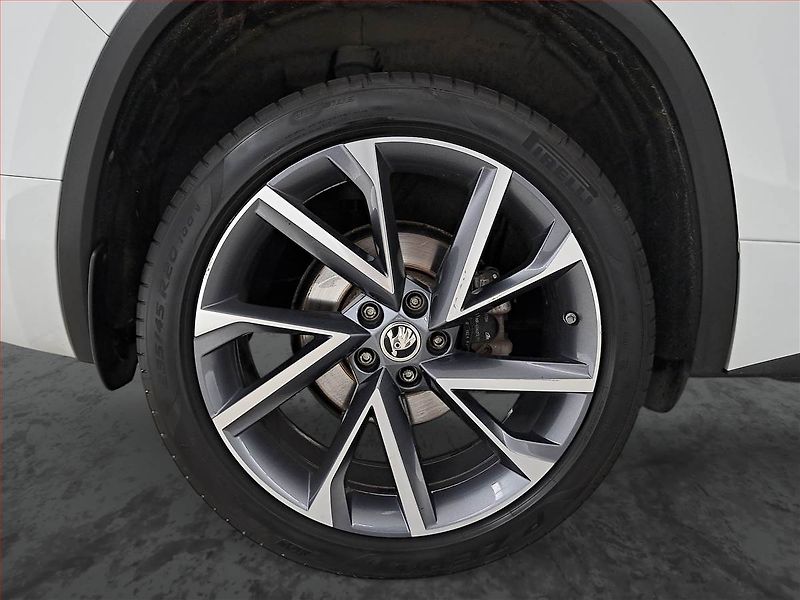 Škoda Kodiaq (2021) Sportline 2.0 TDI - fotka 15 z 19
