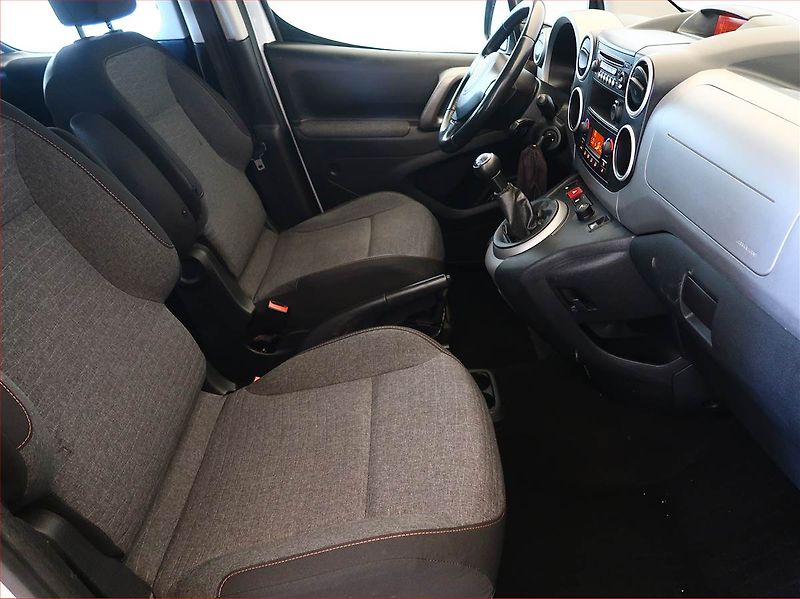 Citroën Berlingo (2016) XTR 1.6 BlueHDi, 5Míst - fotka 9 z 13