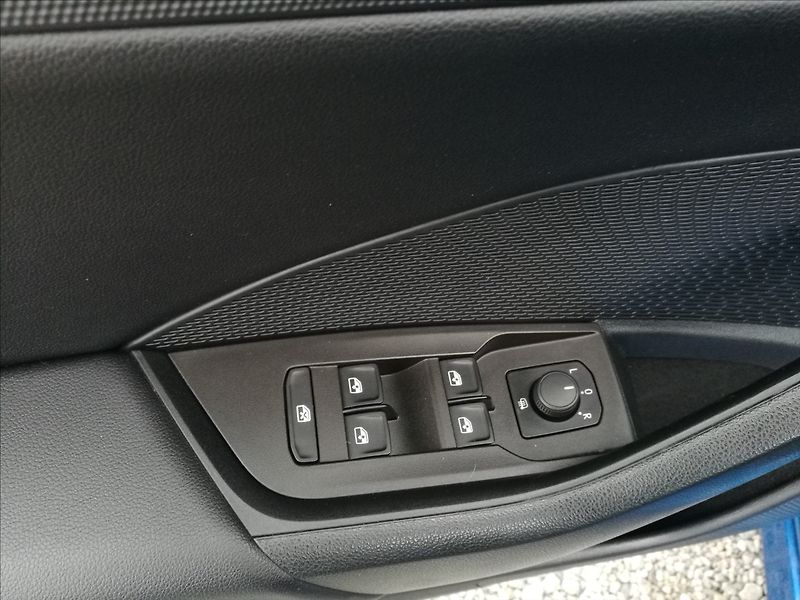Škoda Octavia 2,0 TDI DSG - fotka 13 z 22